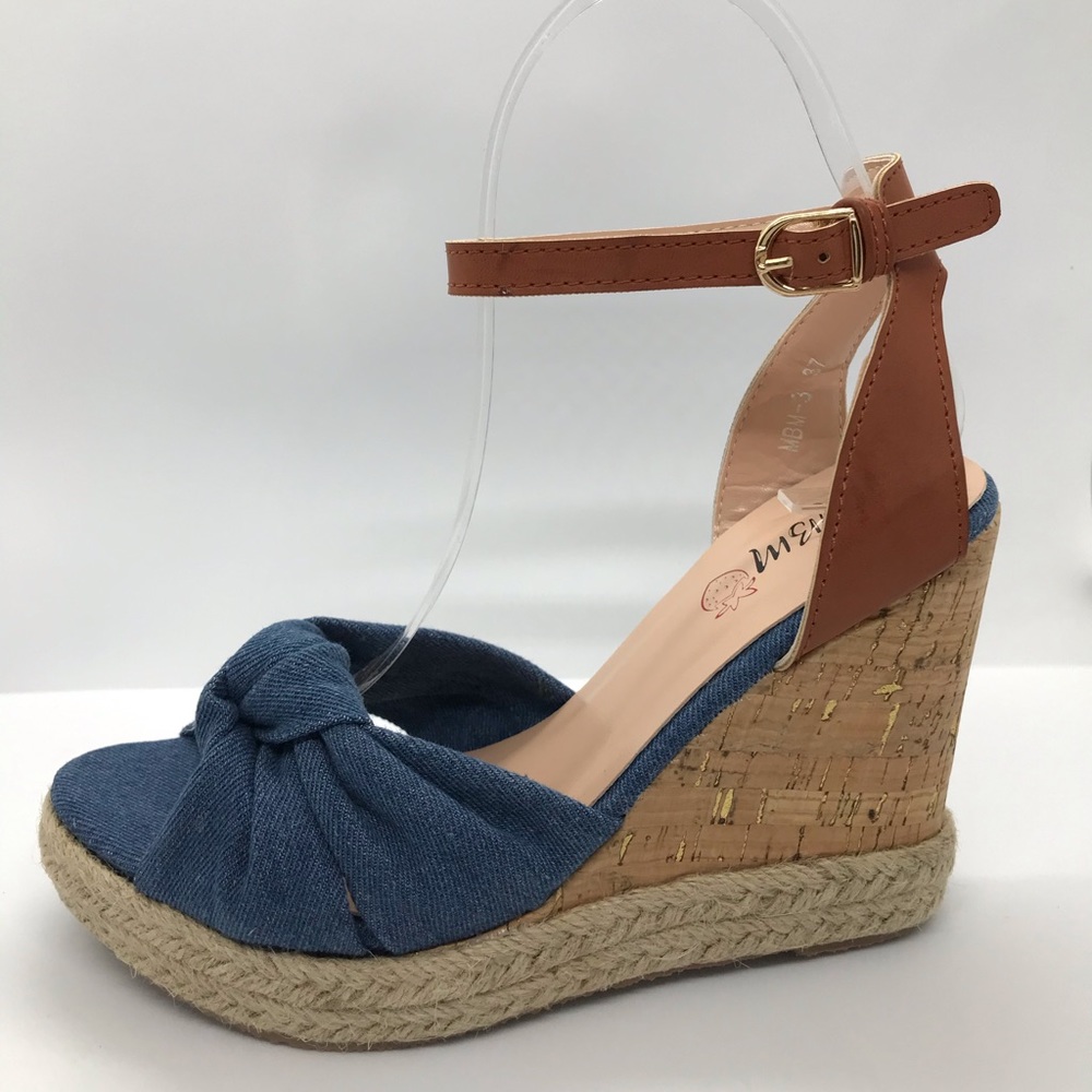 Espadrille shoes